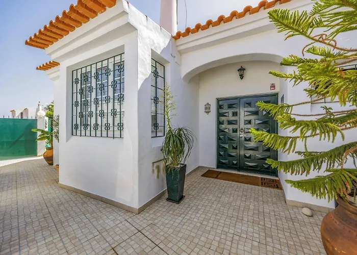 Medicis By 빌라 알부페이라